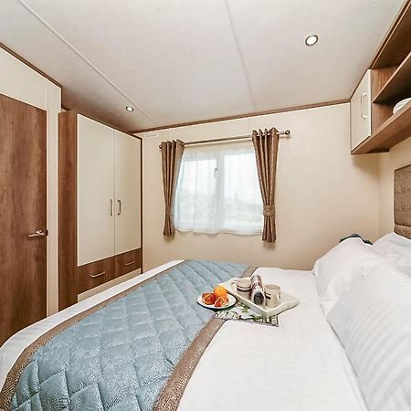 Praa Sands Holiday Park Saint Hilary  Kültér fotó